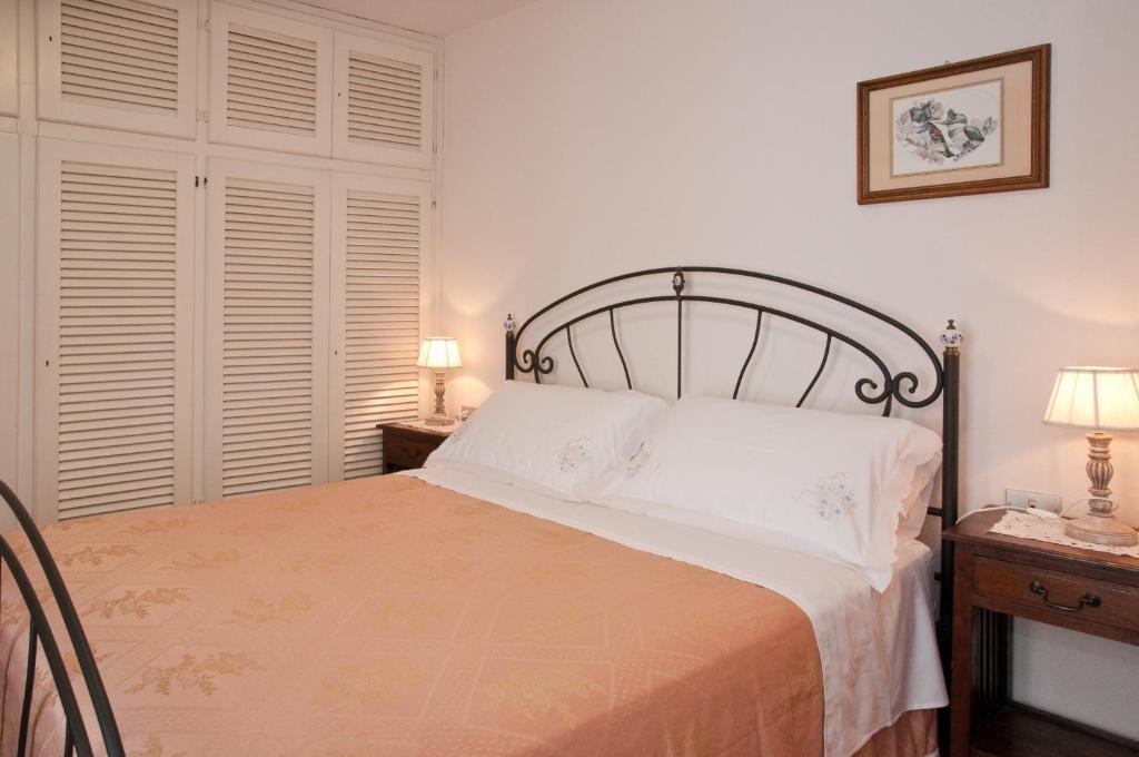 Bed&Breakfast Chiaraオルビア 部屋 写真